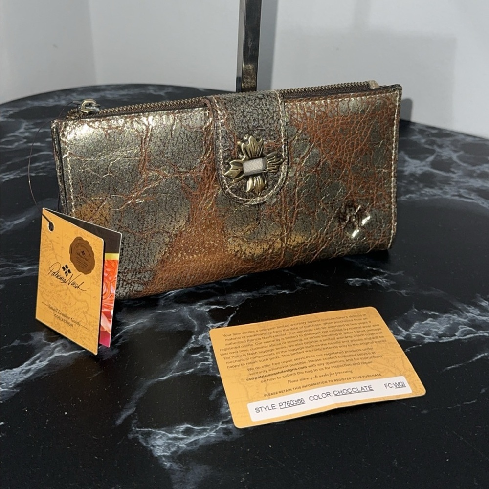 Patricia Nash Marene Floret Leather Large Wallet AUTHENTIC -MINOR DAMAGE